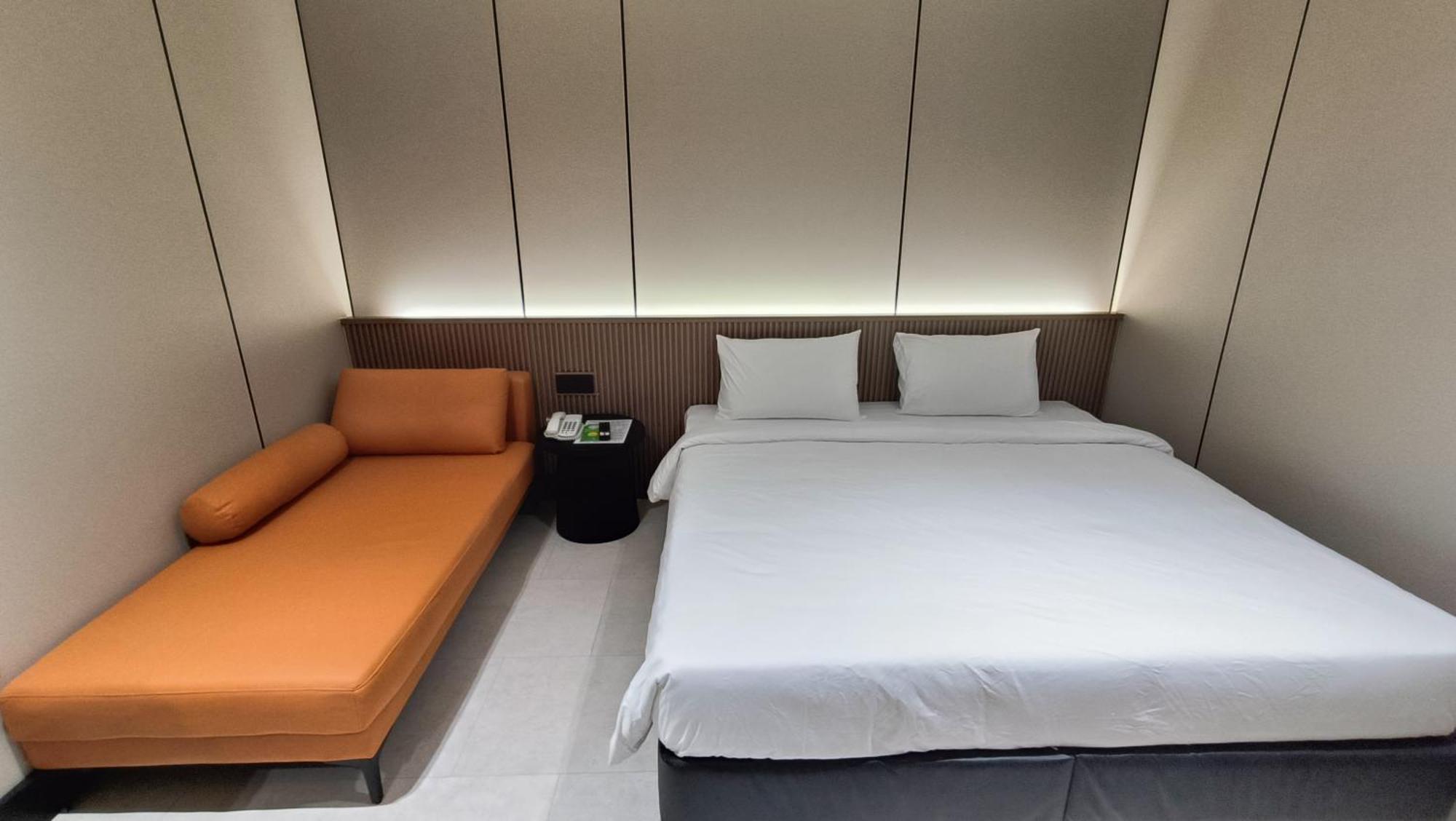 Urban Inn, Salak Tinggi Hotel